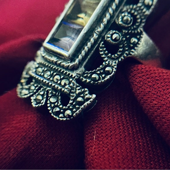 Vintage Sterling 925 Three Stone Art Deco Style Filigree Marcasites size 5.75 - Picture 9 of 10